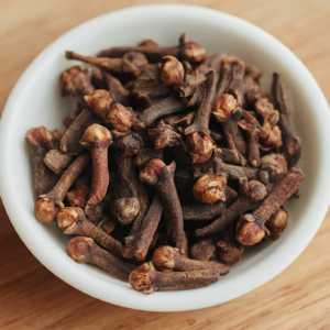 how cloves contribute to oral hygiene - totaldentalcaretips